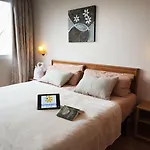 Sotavento Club Aparthotel 4*