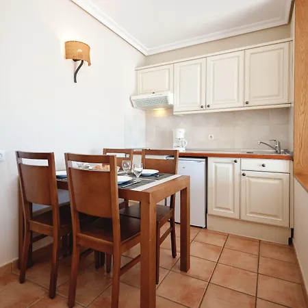 Aparthotel Sotavento Club 4*