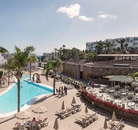 索塔文托海滩俱乐部酒店